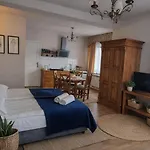 بيت للعطل Gabi Z Balia W Ogrodzie زاكوباني